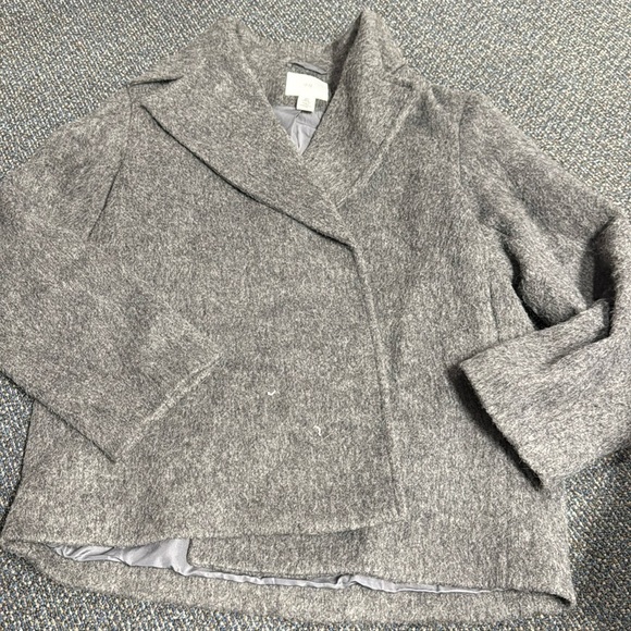 H&M jacket small // 021214 - Picture 1 of 2